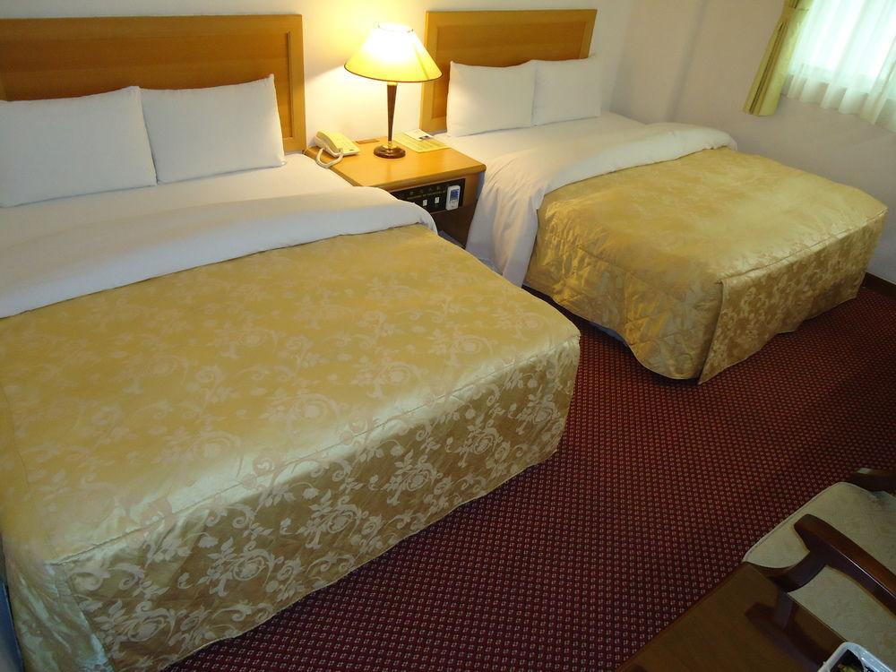 Oriental Hotel Tainan Zewnętrze zdjęcie